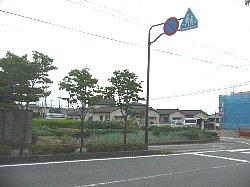 �b��s�̓y�n