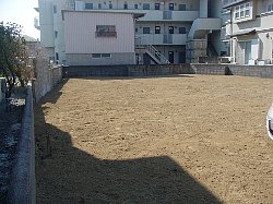 �R�����b�{�s��˂R���ڂ̔��n